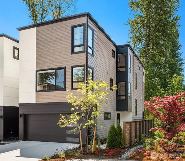 14821 NE 2nd Court, Bellevue, WA 98007