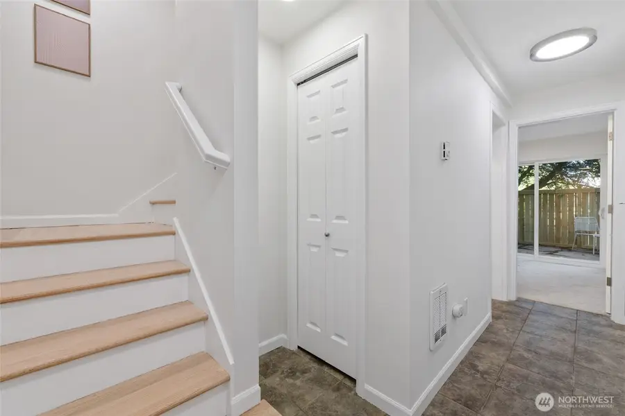8509 Interlake Avenue N, Seattle, WA 98103 - #3