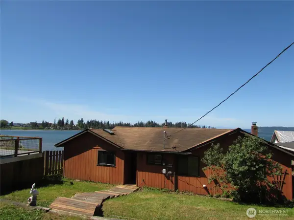 6728 Totem Beach Loop Road, Tulalip, WA 98271