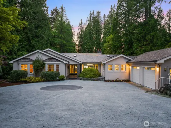 3718 S 334th Street, Federal Way, WA 98001