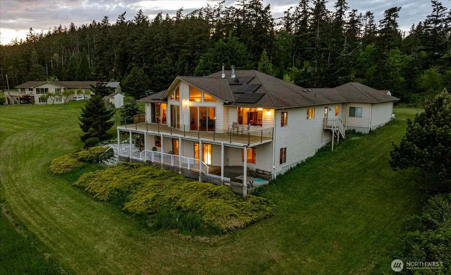 2364 Strawberry Point Road, Oak Harbor, WA 98277 - #2