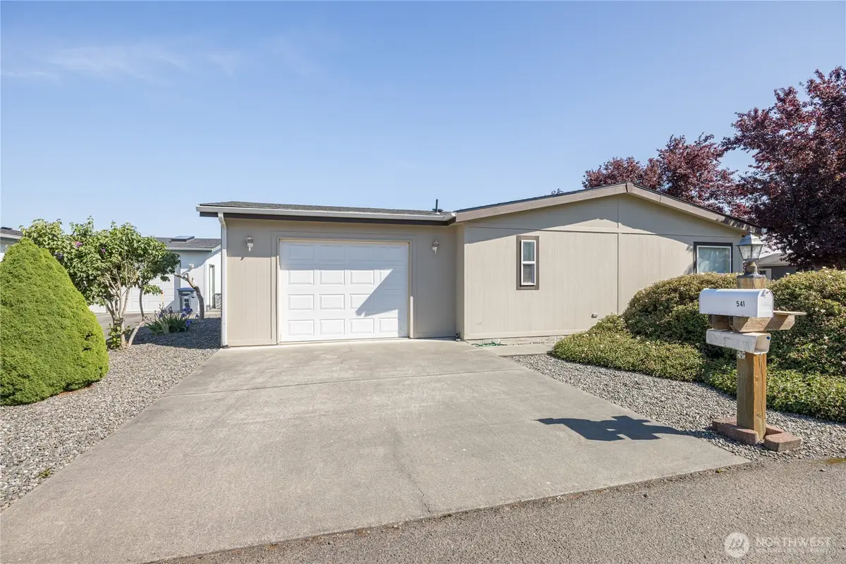 541 N 7th, Sequim, WA 98382 - #1