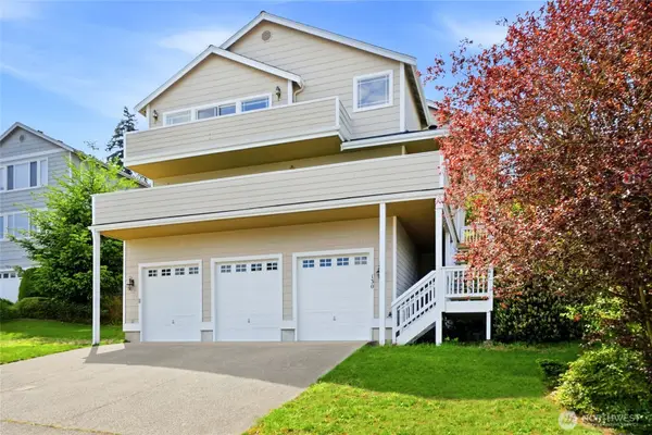 130 67th Avenue Ct E, Fife, WA 98424