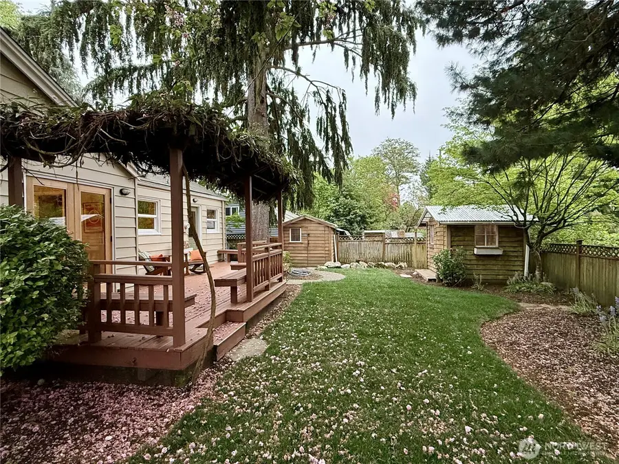 2113 NE 81st Place, Seattle, WA 98115 - #3