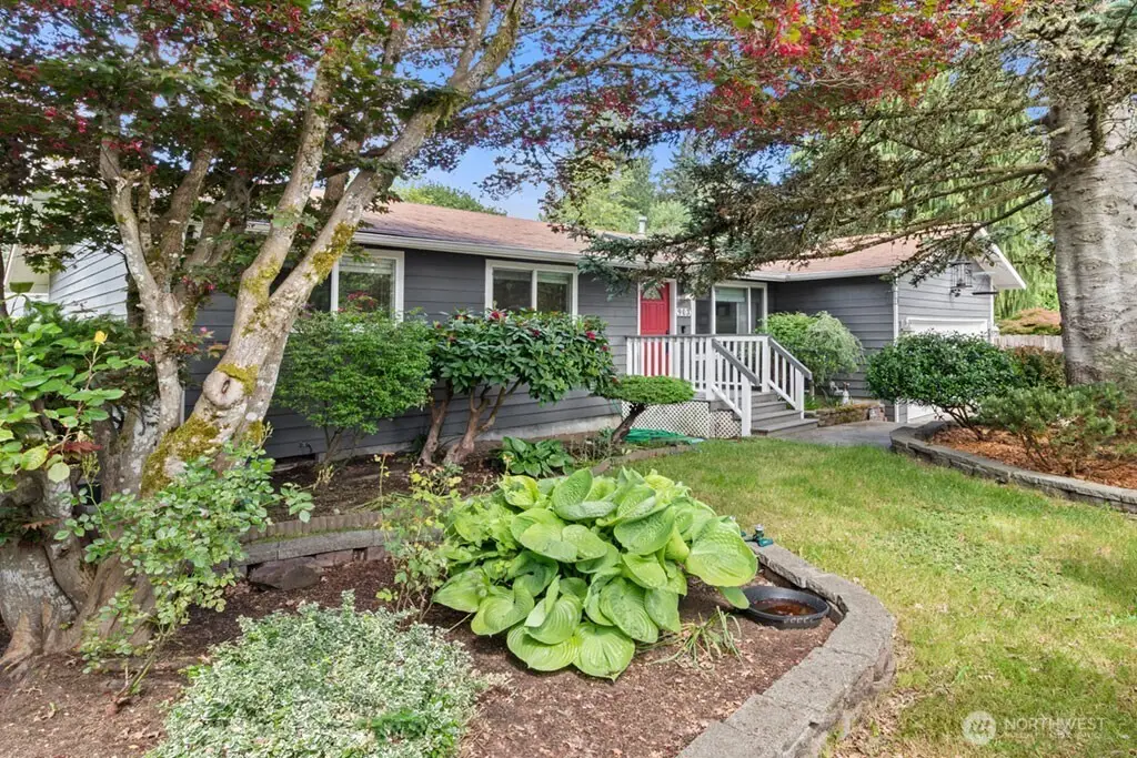 903 9th Avenue Sw, Tumwater, WA 98512 - #1