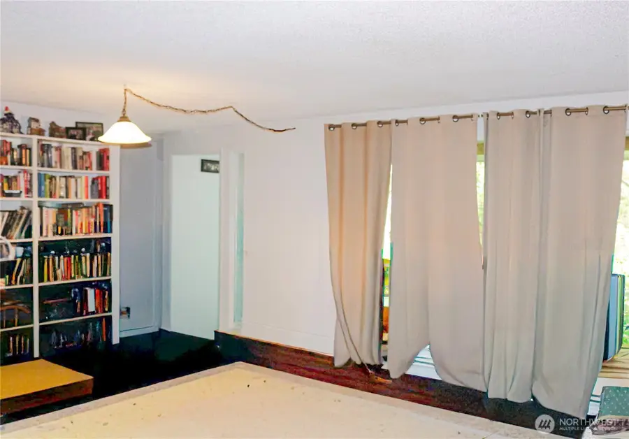 14717 206th Avenue Se, Renton, WA 98059 - #3
