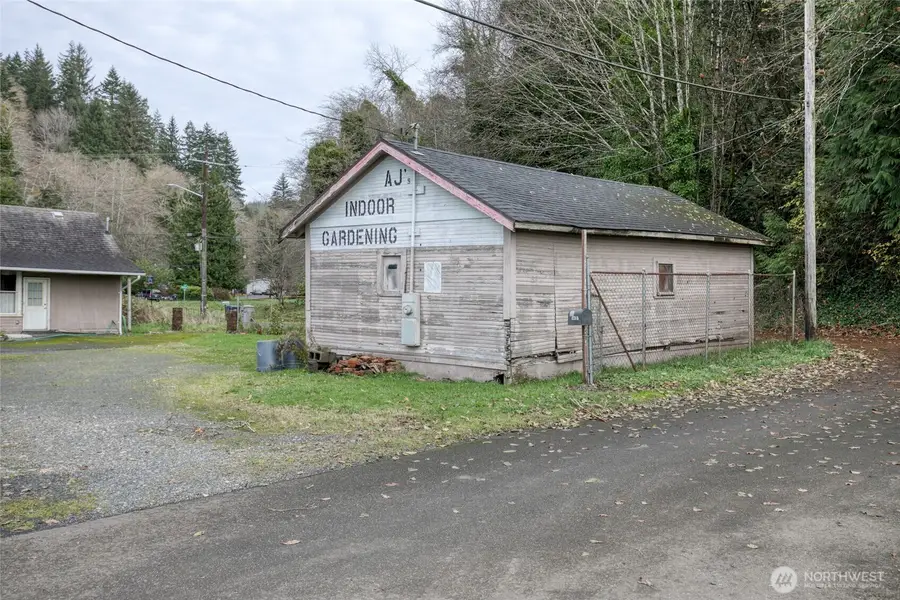 1317 Summit Street, Aberdeen, WA 98520 - #3