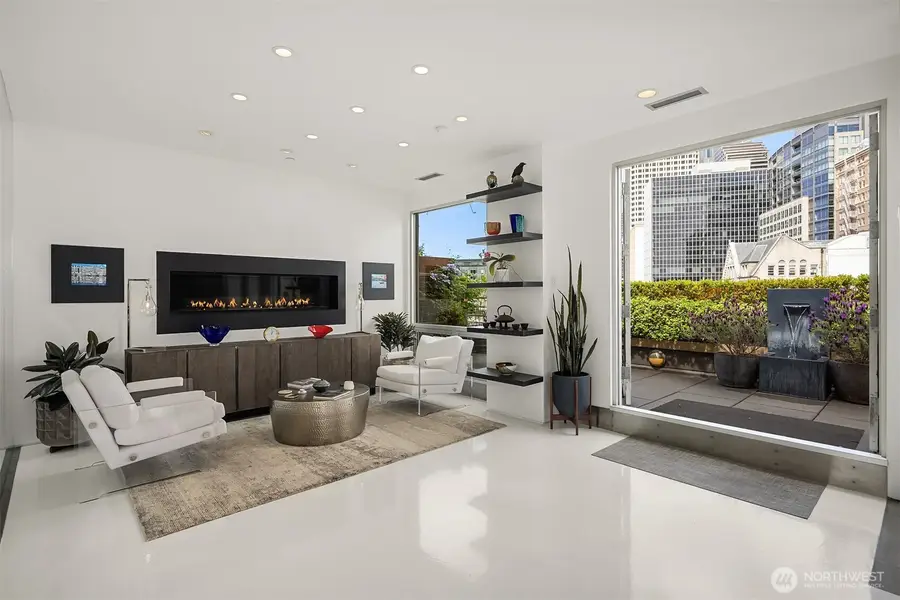 100 1st Avenue S #16, Seattle, WA 98104 - #2