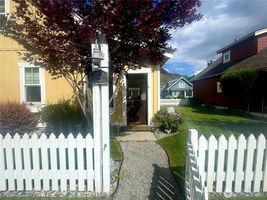 107 Barefoot Lane, Oroville, WA 98844 - #2