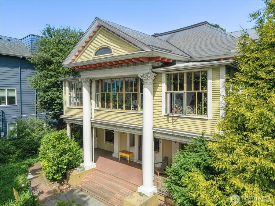 802 16th Avenue, Seattle, WA 98122 - #2