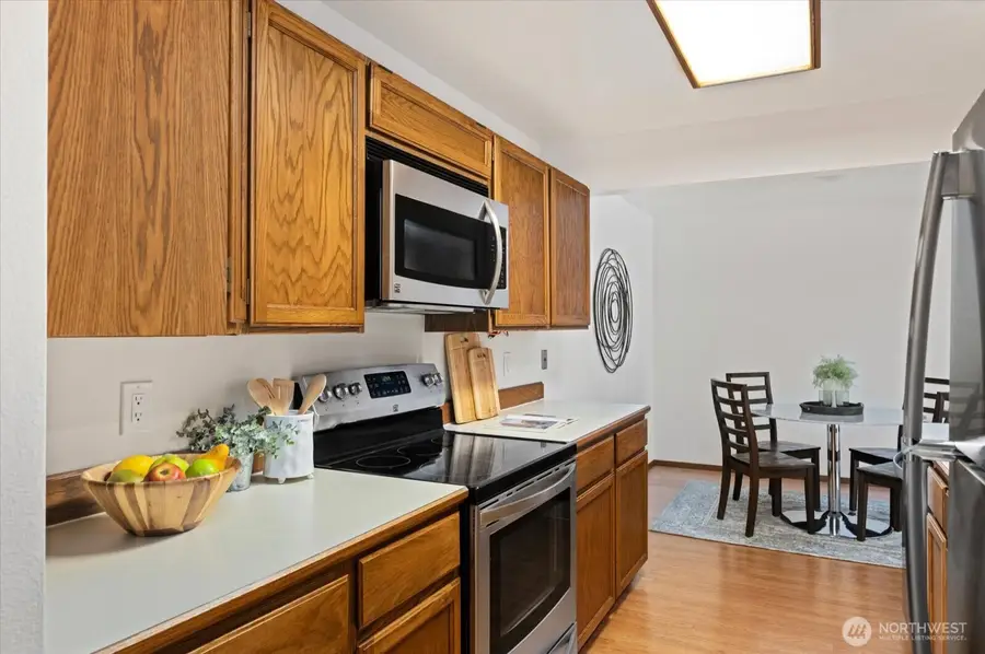 12027 15th Avenue Ne #305, Seattle, WA 98125 - #2