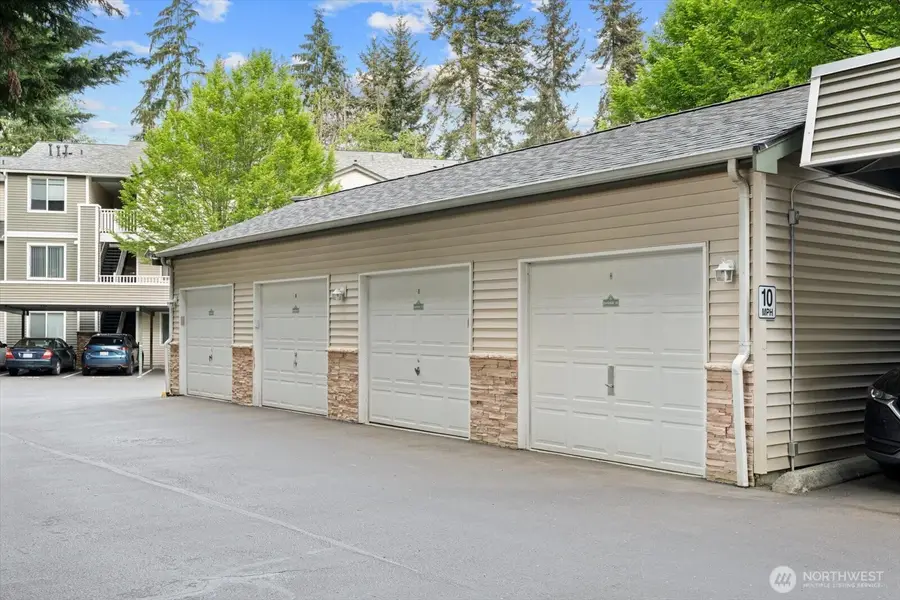 12530 Admiralty Way #K204, Everett, WA 98204 - #2