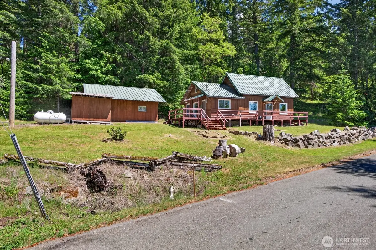 121 Powerhouse Road, Packwood, WA 98361 - #1