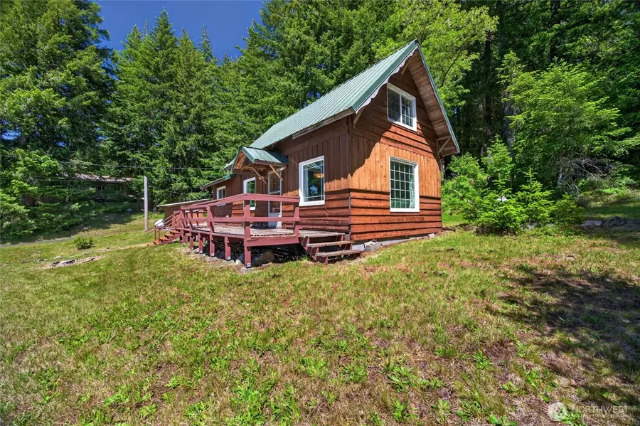 121 Powerhouse Road, Packwood, WA 98361 - #2