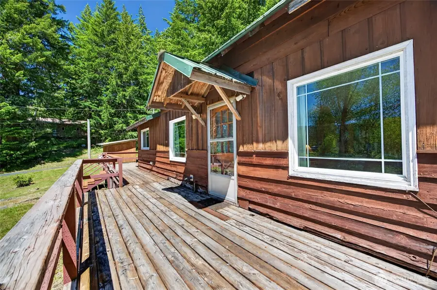 121 Powerhouse Road, Packwood, WA 98361 - #3