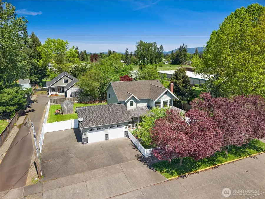 2219 Kibler Avenue, Enumclaw, WA 98022 - #3