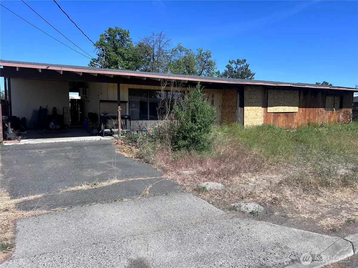 130 Schilling Drive, Moses Lake, WA 98837 - #1