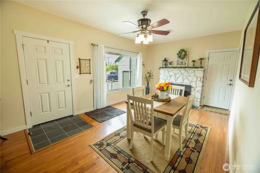 608 W Hanson Ave., Brewster, WA 98812 - #3