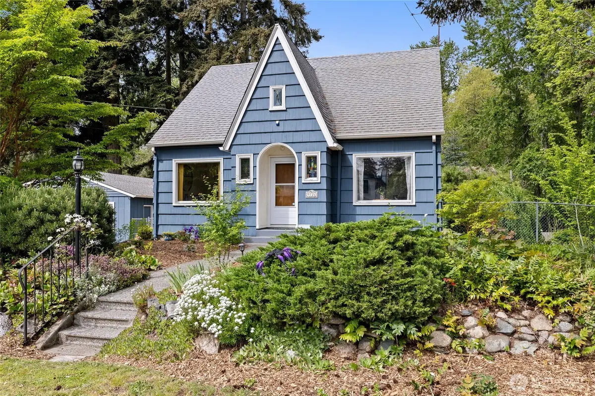 9726 F Street E, Tacoma, WA 98445 - #1