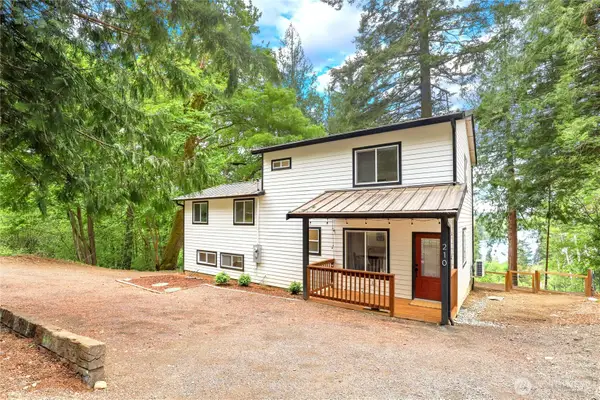 210 E Panorama Drive, Shelton, WA 98584