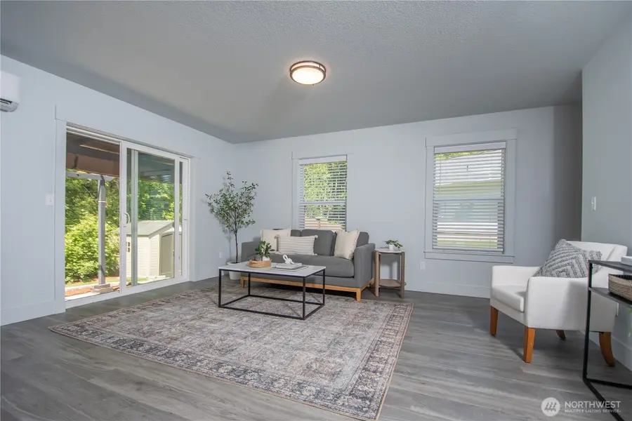 206 Oak Street, Winlock, WA 98596 - #3