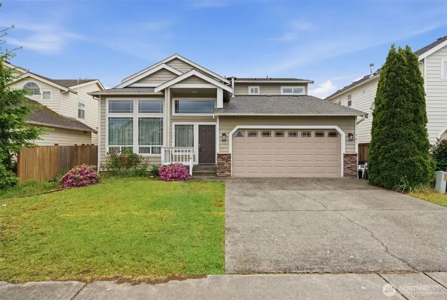 261 Bremerton Avenue Ne, Renton, WA 98059 - #2