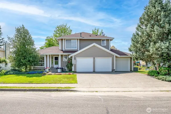 514 Blanchat Court, Enumclaw, WA 98022