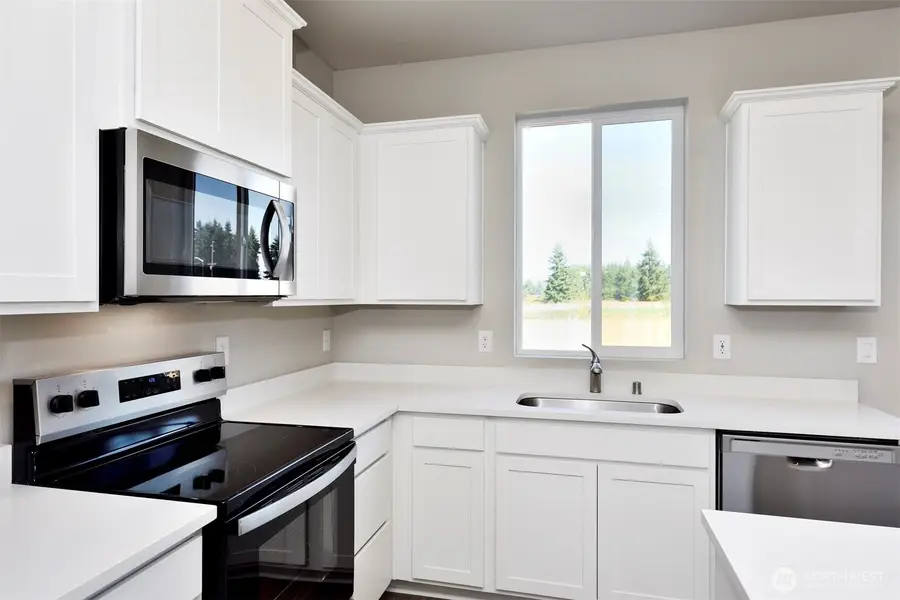 9729 Brown Street Se, Yelm, WA 98597 - #3