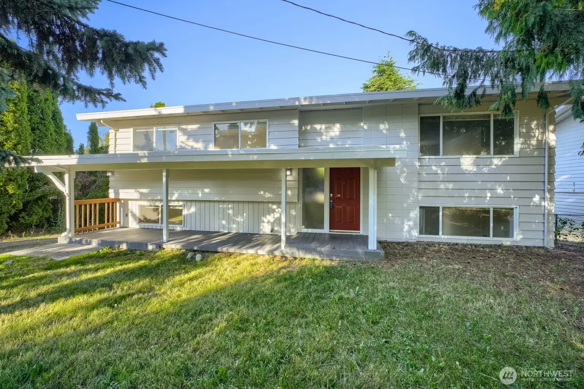 25110 35th Avenue S, Kent, WA 98032 - #1