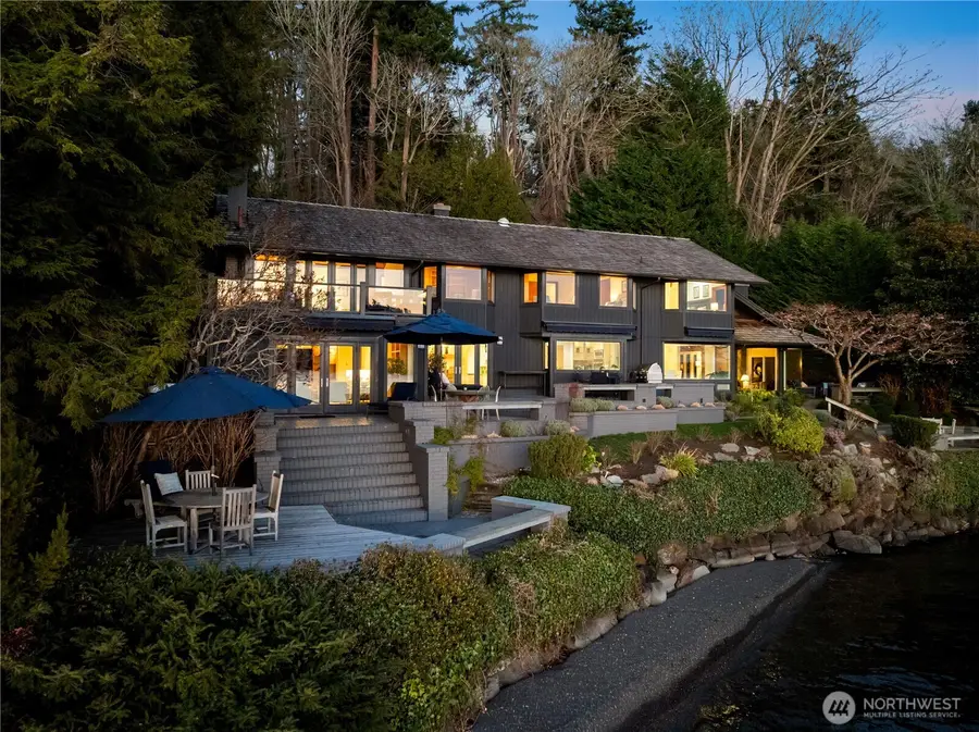 18 Holly Lane, Mercer Island, WA 98040 - #2