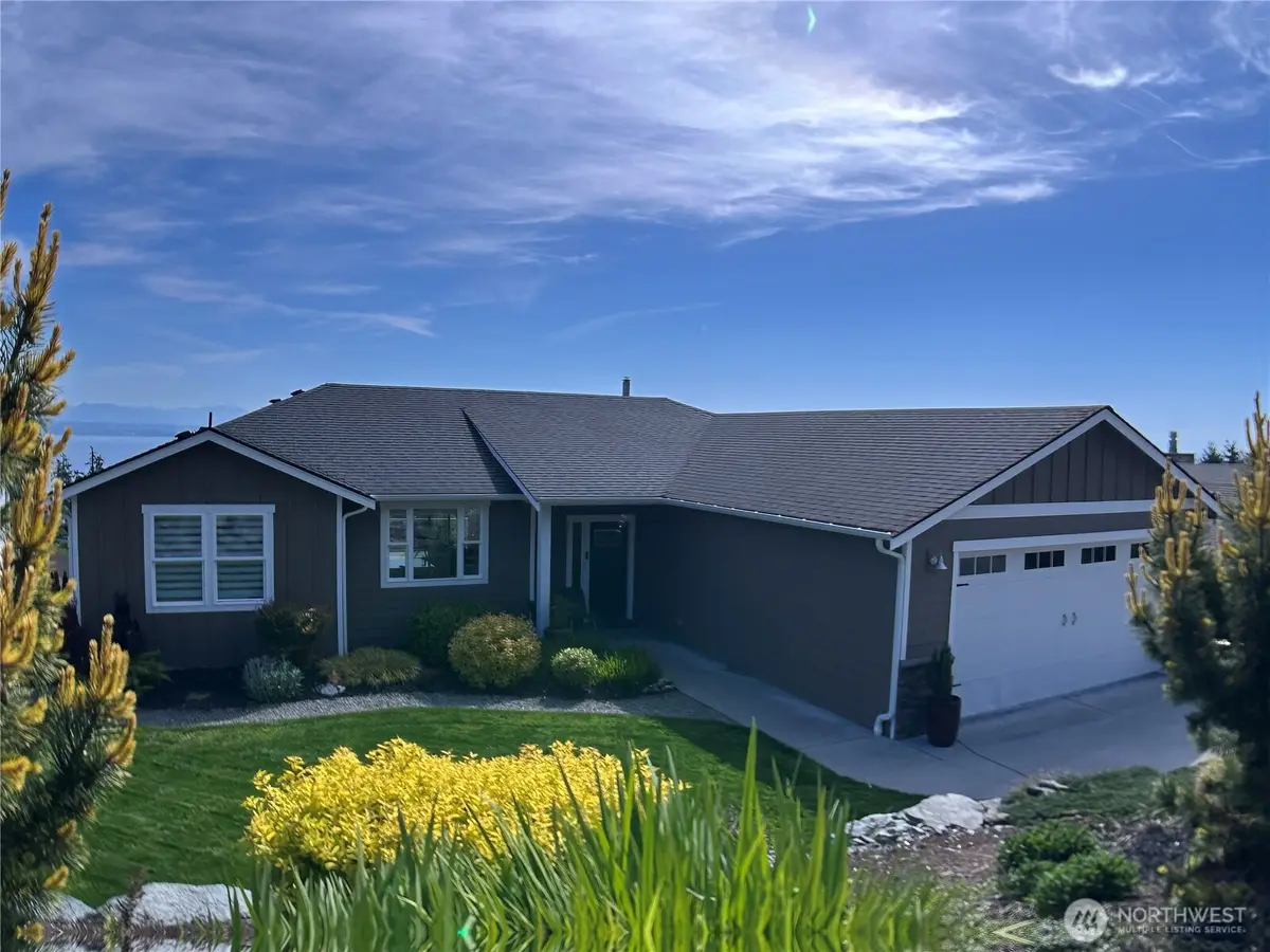 1037 Lightning Way, Camano Island, WA 98282 - #1