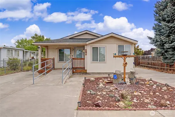 426 7th Ave Se, Ephrata, WA 98823