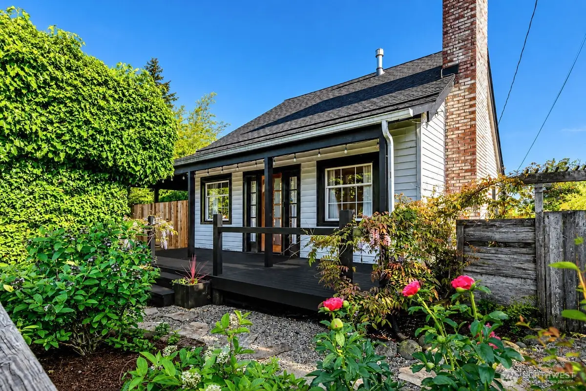 2127 8th Street, Bremerton, WA 98312 - #1