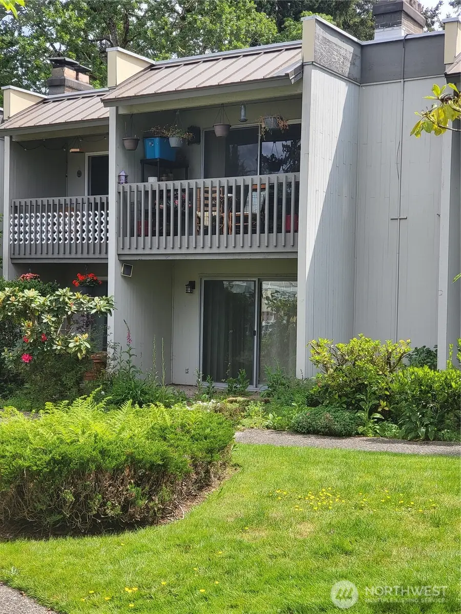 7501 Ruby Drive Sw #G203, Lakewood, WA 98498 - #2