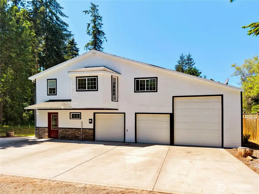 196 Nolton Road, Nordland, WA 98358 - #3