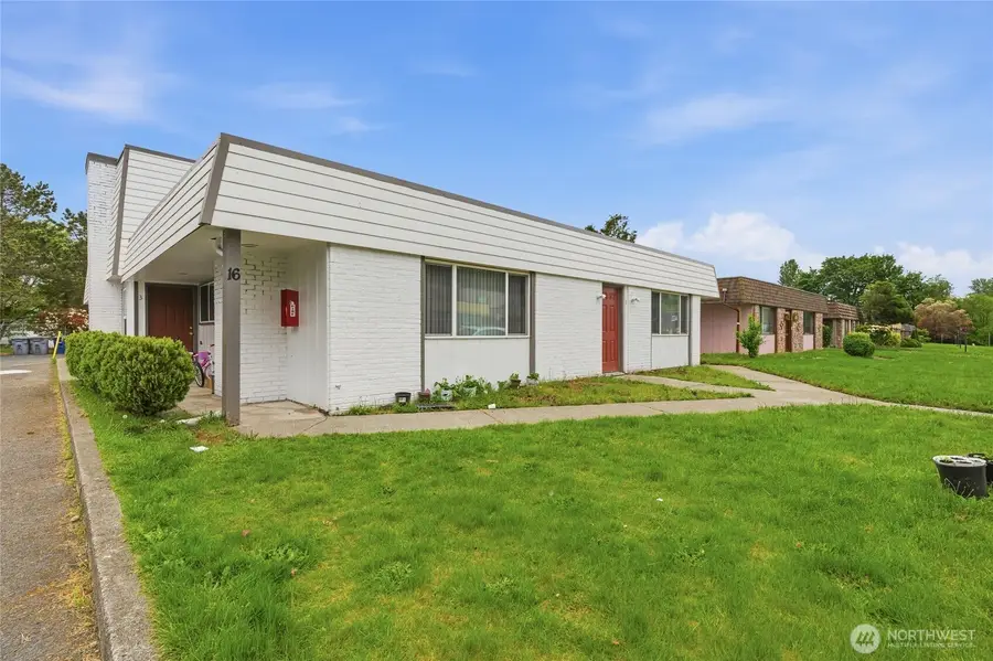 16 147th Avenue Se, Bellevue, WA 98007 - #3