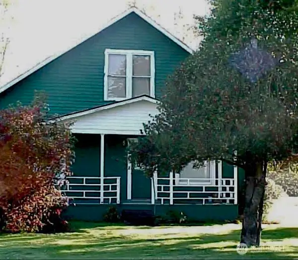 108 10th Street, Sultan, WA 98295
