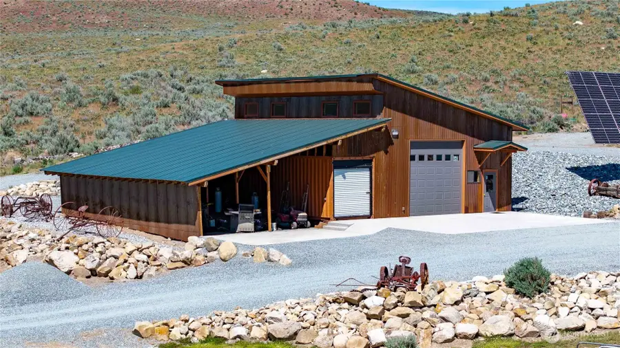 476 Bill Shaw Road, Pateros, WA 98846 - #3