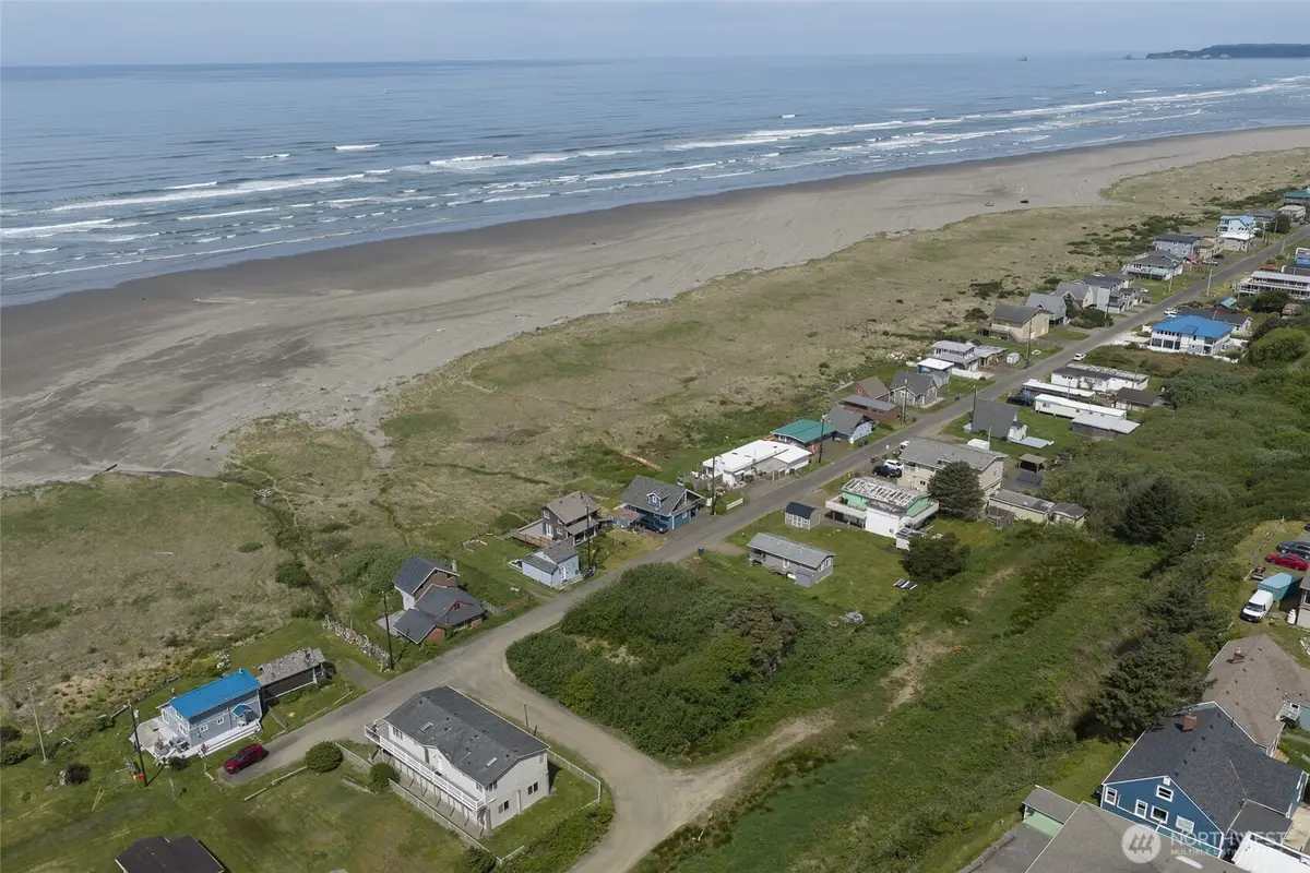 1 Pacific Avenue #1 & 2, Moclips, WA 98562 - #1