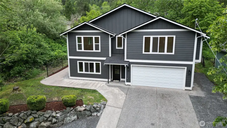 521 Rainbow Drive, Sedro Woolley, WA 98284 - #2
