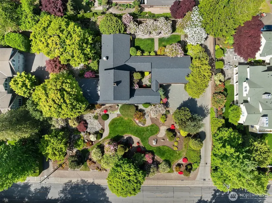7720 NE 8th Street, Medina, WA 98039 - #2