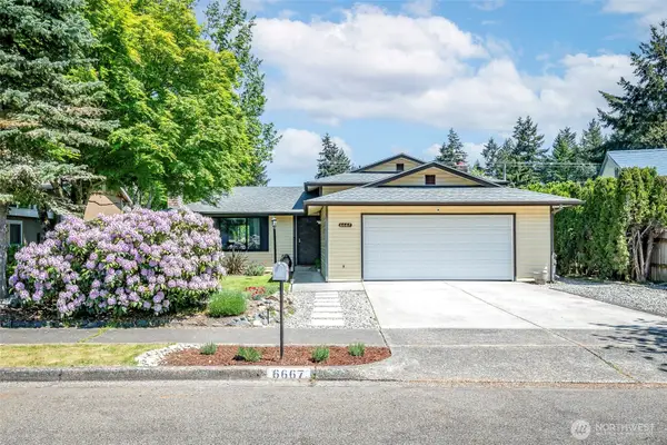 6667 E Grandview Avenue, Tacoma, WA 98404