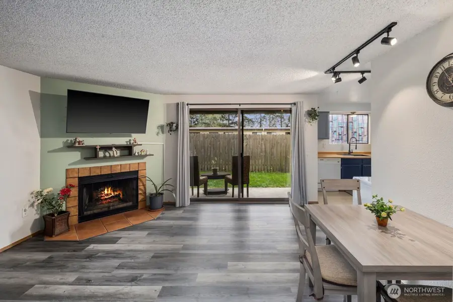 75 NW Columbia Drive #A103, Oak Harbor, WA 98277 - #3