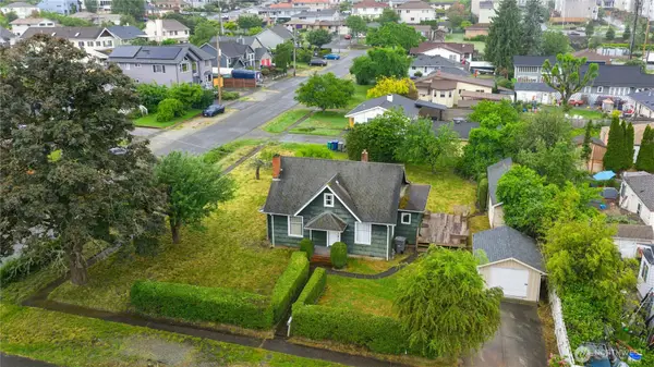 11815 85th Avenue S, Seattle, WA 98178