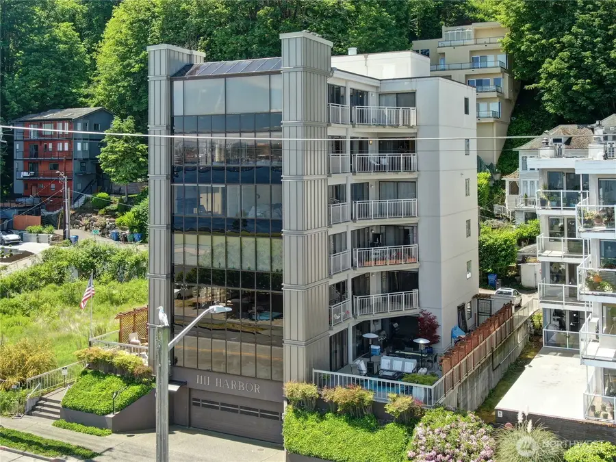 1111 Harbor Avenue Sw #500, Seattle, WA 98116 - #2