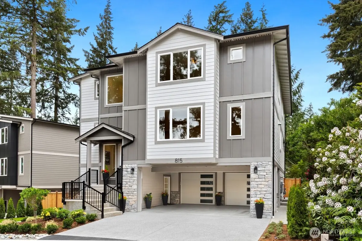 815 130th Avenue Ne, Bellevue, WA 98005 - #1