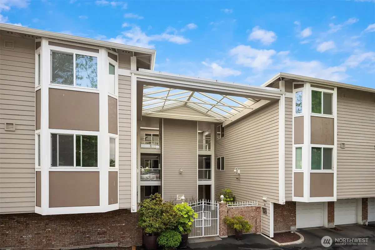 402 3rd Avenue S #B201, Edmonds, WA 98020 - #1