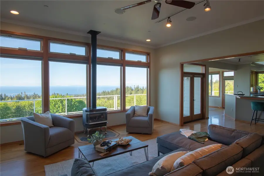 975 E Simmons Road, Port Angeles, WA 98362 - #3