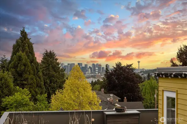 4412 Corliss Avenue N #A, Seattle, WA 98013