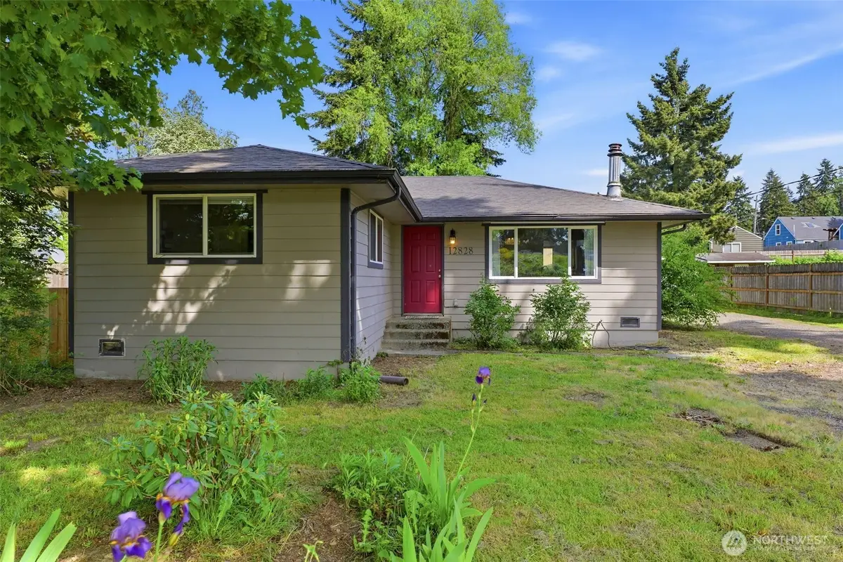 12828 6th Avenue S, Burien, WA 98168 - #1